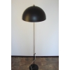 Lampa podłogowa retro Vitra do salonu